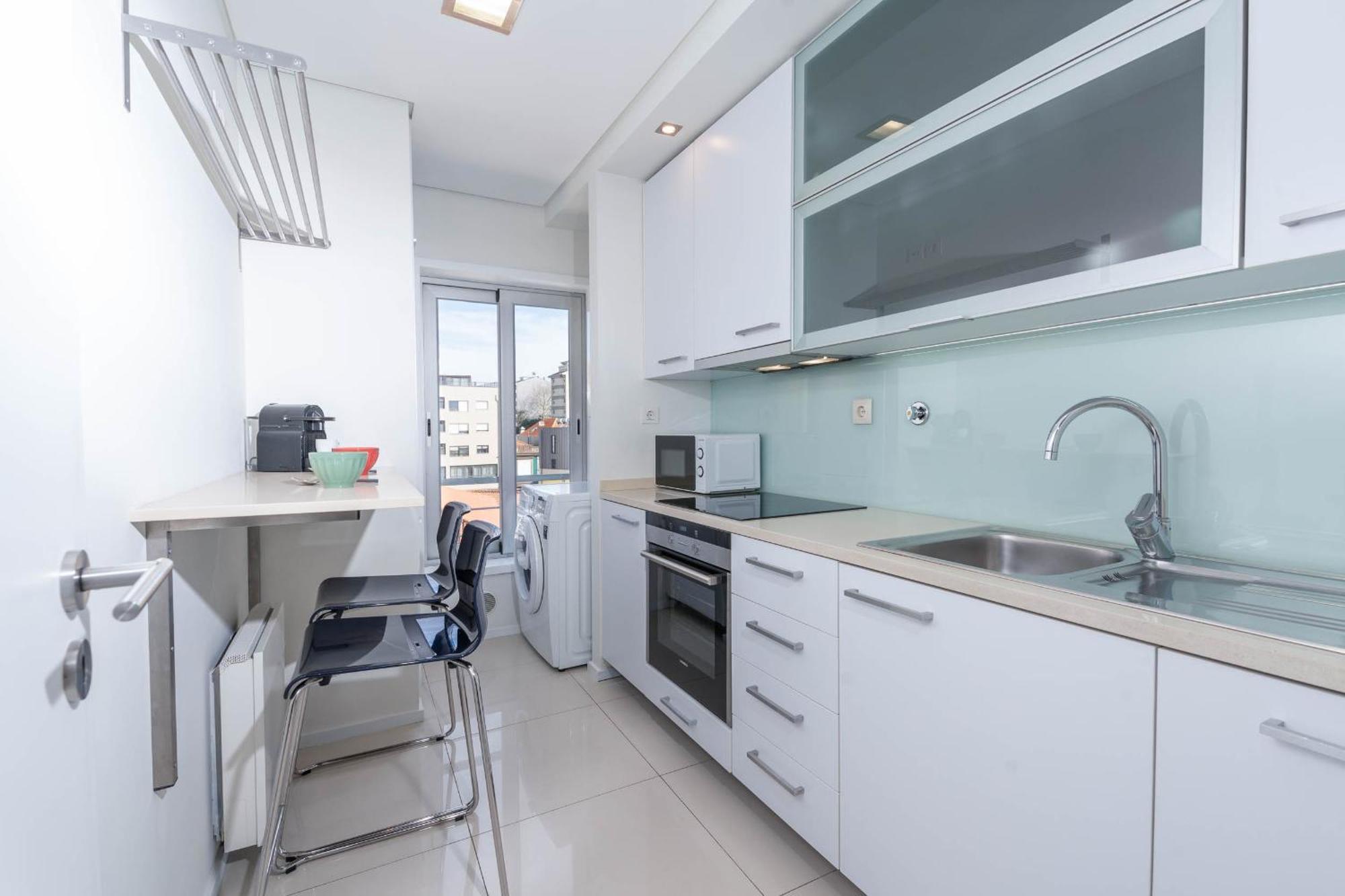 Cedofeita Sunny Apartment - Balcony & Parking بورتو المظهر الخارجي الصورة
